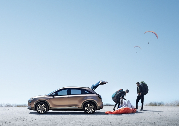 현대자동차가 새로운 브랜드 비전을 담은 신규 글로벌 브랜드 캠페인 영상을 공개했다. 사진제공=현대자동차