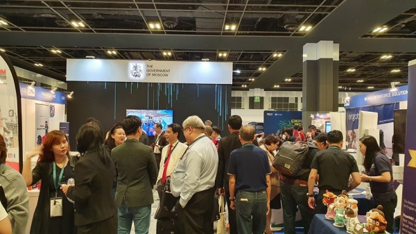 원격강의가 보편화되면서 클라우드 기반의 원격강의 시스템이 대학의 질을 좌우할 전망이다. 사진은 ‘클라우드 아시아 2019’ 전시회 모습으로 본문과 직접 관련은 없음.