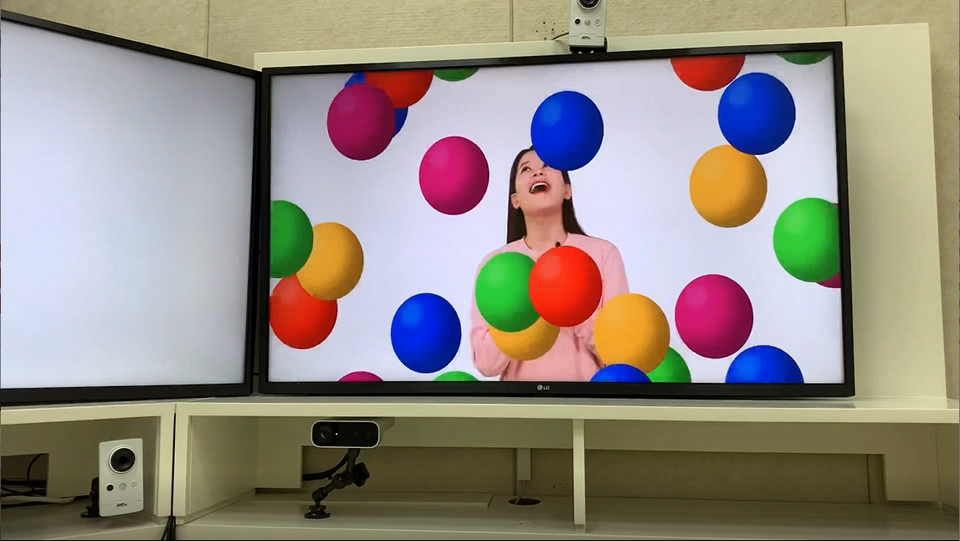 연구진이 자폐스펙트럼장에 선별을 위해 개발중인 영유아의 사회적 상호작용 유도를 위한 영상 콘텐츠의 한 장면 (사진=ETRI)