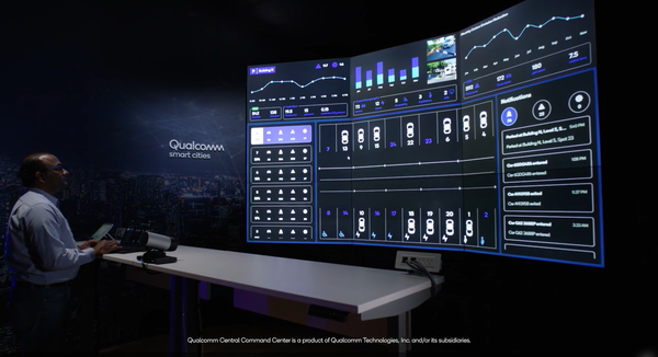 퀄컴은 연결된 센서와 IoT 기기 전반에서 작전 가시성을 갖춘 지휘통제센터(Command and Control Center) 관리하에 스마트 조명 등 기능을 갖춘 스마트 캠퍼스를 미국 샌디에고에 열었다. 교육, 물류, 건설관리, 헬스케어 등 4개 분야에서 IoT 서비스 제품군을 발표하기도 했다. (출처=퀄컴 홈페이지)