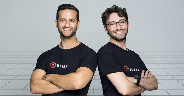 유니티가 AI(인공지능) 기반 3D 캡처 솔루션 개발사인 ‘레스트AR’을 인수했다. 레스트AR 공동 창립자 바르 사라프(Bar Saraf, 왼쪽)와 시몬 바이네르(Shimon Vainer, 오른쪽) (제공=유니티)