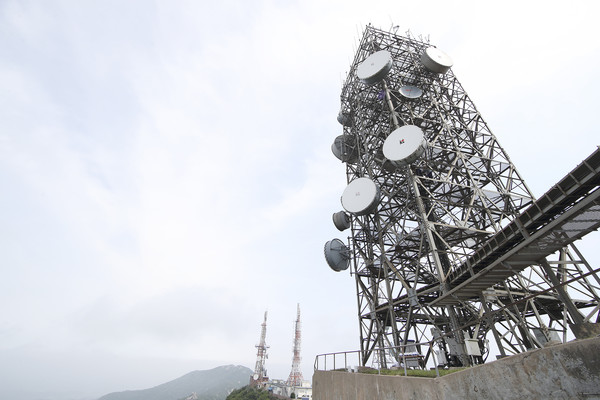 KT의 고파도 마이크로웨이브 장비 (제공=KT)