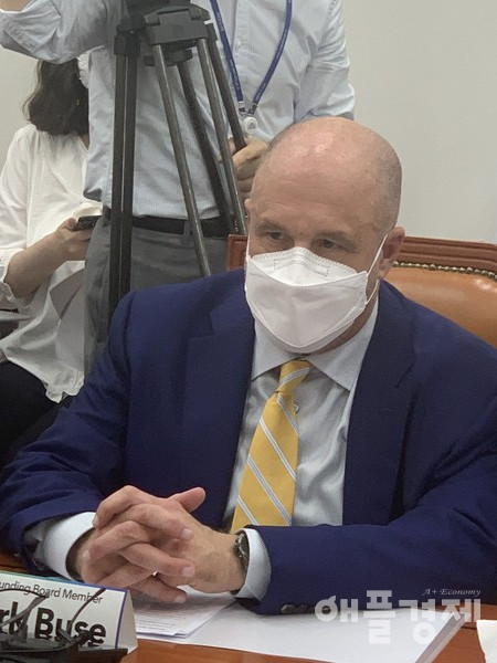 마크 뷰제 앱공정성연대 창립임원(매치그룹 수석부사장)