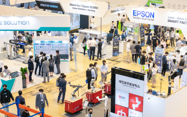 사진은 '스마트팩토리&오토메이션월드 2019' 전시장 모습.