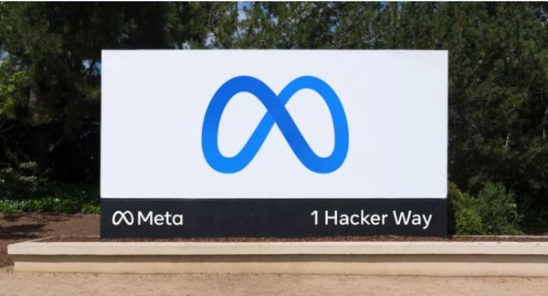 사진은 '메타' 본사앞 간판. 메타, 아마존, 구글, 넷플릭스, 애플 등 빅테크 기술주들의 하락세가 당분간 이어질 것이란 전망이다.