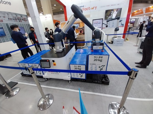 사진은 '2022 스마트공장전'에 출품된 로봇 제품들로 본문 기사와는 직접 관련없음.