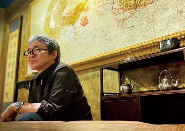 [사진: 야쉬용캉(啞舍永康) 창립자 롱후이농(龍惠農)]