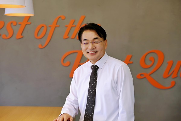 정승욱 제너시스BBQ 대표이사 사장(사진:제너시스BBQ)