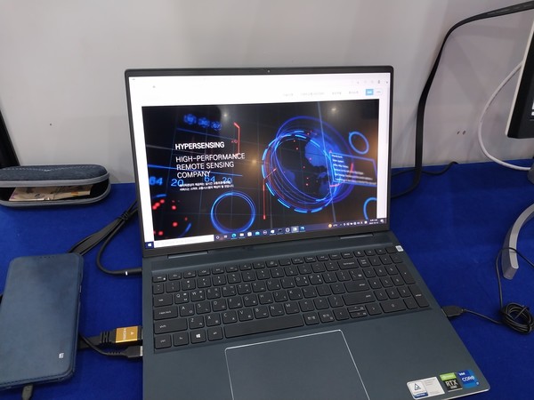 '2022 국제스마트물류대전'에 출품된 IIoT 스마트 모니터링 시스템으로 본문과 직접 관련은 없음.