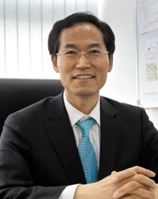 윤칠석 경북IT융합산업기술원장