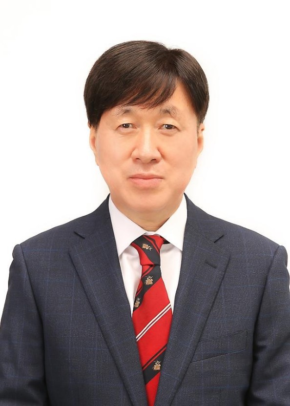 김용문 창진원장