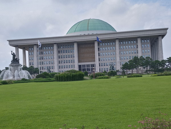 국회의사당 전경.