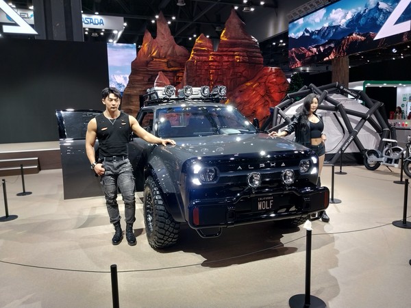 영국의 완성차 스타트업 알파 모터가 자체 제작, 출시한 웨건.