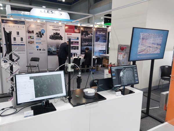 스마트팩토리 등 디지털트윈 역시 주요 반도체 수요처로 꼽힌다. 사진은 '2023 스마트팩토리&오토메이션전'으로 본문 기사와 직접 관련은 없음.