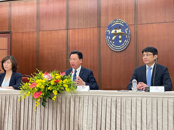 Taiwan Foreign Minister Joseph Wu (center)                                   Photo: Adela Lin