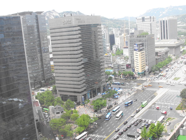 사진은 서울 광화문 네거리 주변 모습으로 본문 기사와 직접 관련은 없음.