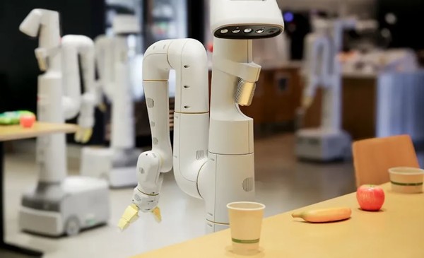 자율로봇 '오토RT' 모습. (출처=딥마인드)