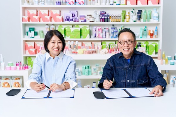 이선정 올리브영 대표와 정태영 현대카드 부회장