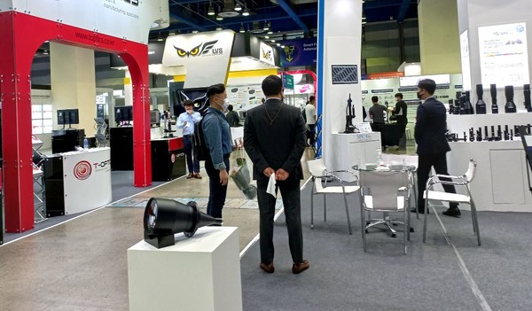 '스마트팩토리전' 모습으로 본문과 직접 관련은 없음. 스마트화가 진행될수록 OT보안의 중요성도 강조되고 있다.