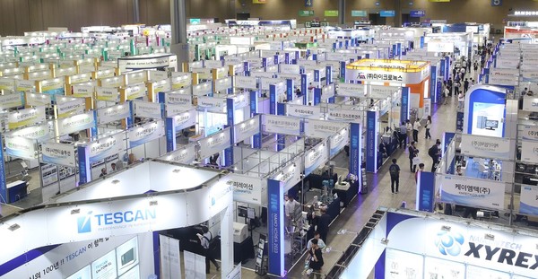 '나노코리아 2024'가 3일부터 사흘 간 킨텍스에서 열린다. 사진은 '나노코리아 2023'의 전경. (사진=나노코리아)