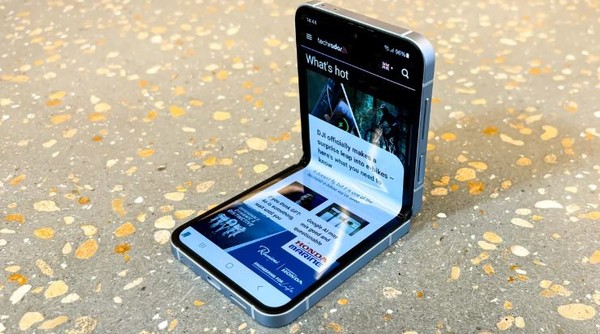 갤럭시 플립 6. (출처=테크레이다)