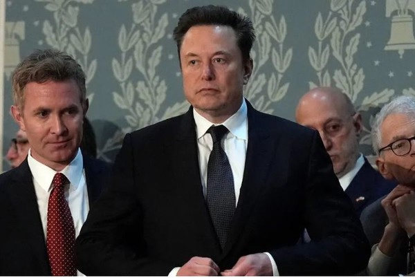 X의 소유주 일론 머스크.가 광고담합 행위를 이유로 광고주 단체를 고소했다.(사진=AP통신)