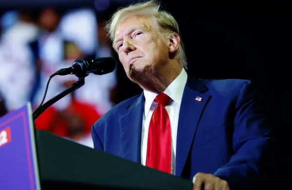 2024 미국 대선에 출마한 트럼프 전 미 대통령의 당선 여부가 BTC 10만달러 돌파의 변수가 될 것이란 전망도 나오고 있다. (출처=코인데스크)