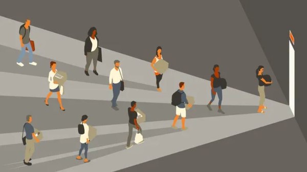 해고 당한 직원들이 회사 문을 나가는 모습을 시사하는 이미지. (출처=게티 이미지)