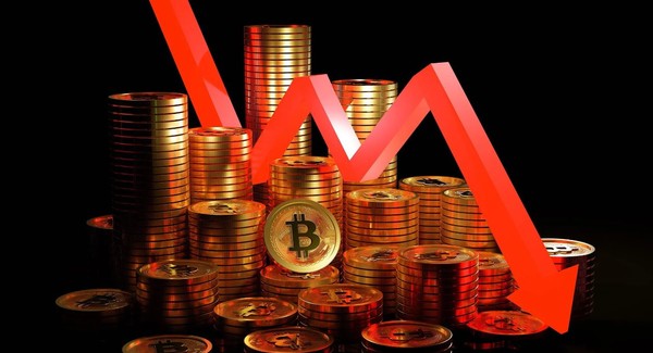 AI회의론이 팽배해지면서 반도체 중심으로 주식시장이 폭락하면서, 비트코인 등 암화화폐 시장도 크게 폭락했다. (이미지=디크립트)