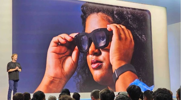 오리온 AR안경. (사진=테크레이다)