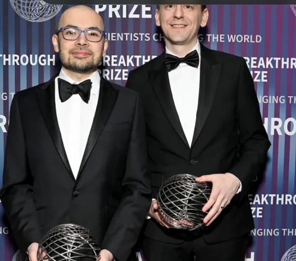 공동으로 노벨화학상을 받게 된 구글 딥마인드의 데미스 하사비스(왼쪽)와 존 점퍼.(사진=스웨덴 왕립 아카데미)