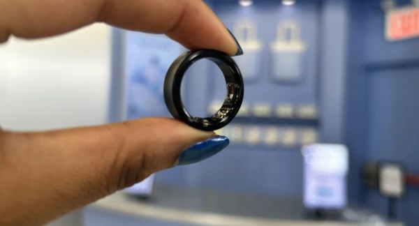 '갤럭시 링' 티타늄.(출처=삼성)