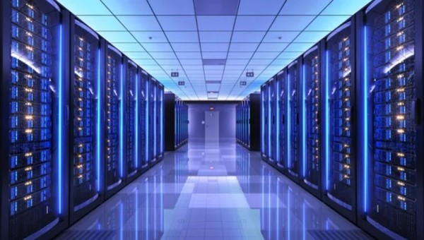 데이터센터 내부로서 본문과는 직접 관련이 없음. (출처=아이모어)