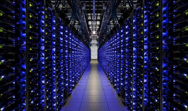 데이터센터. (출처=더 버지)