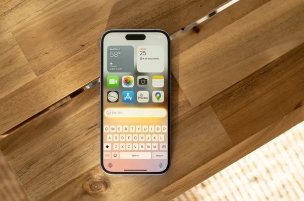 출시 후 다시 애플 인텔리전스를 탑재한 아이폰16. (사진=애플)