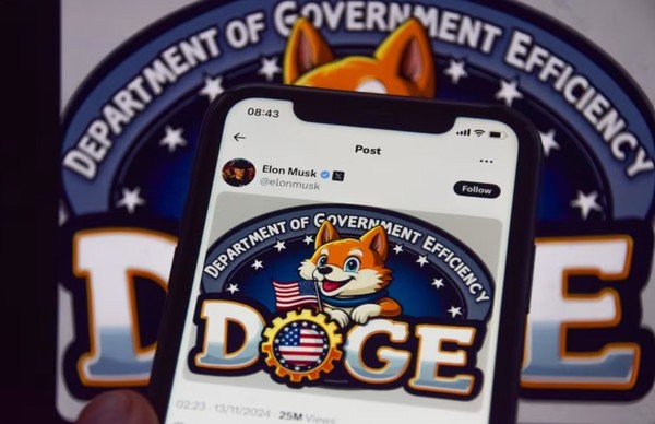 정부효율성부(DOGE)와 암호화폐 밈 코인 'DOGE'를 서로 빗댄 이미지. (출처=줌마 프레스)
