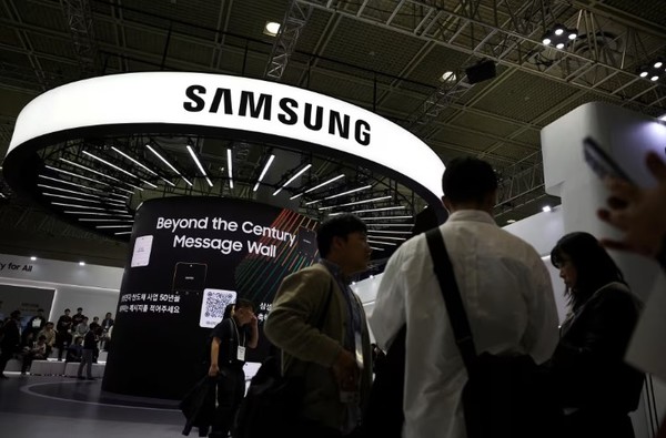  산업전시회에 참가한 삼성전자 부스. (사진=WSJ)