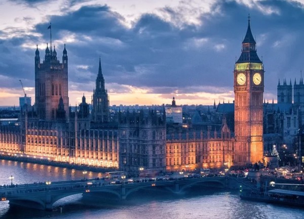 영국 런던 의회의사당 전경. (사진=패스워크)
