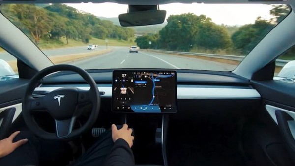 자율주행 레벨3 수준이 상용화 단계에 있다. (출처=셔터스톡)