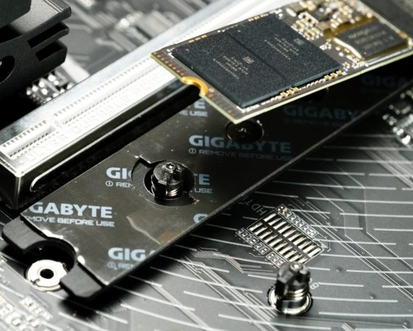 기가바이트 게이밍 브랜드 'AORUS'. (출처=기가바이트)