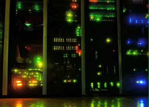 구글 데이터센터 이미지. (출처=테크크런치)