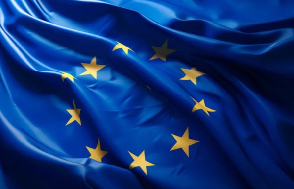  EU 깃발 이미지. 미국 주요 빅테크들이 한꺼번에 EU의 GDPR을 위반, 거액의 벌금을 물게 되었다. (이미지=어도비 스톡)
