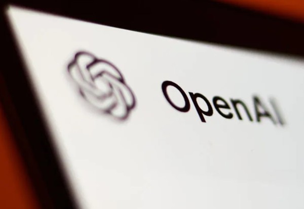 최근 메타의 '인재 쟁탈'에 맞서 내부 분위기를 진정시키고 있는 오픈AI의 로고. (출처=오픈AI)