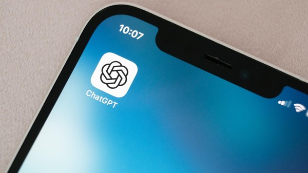 오픈AI의 챗GPT 등에 의해 AI검색이 빠르게 늘어나고 있다. (사진=디크립트)