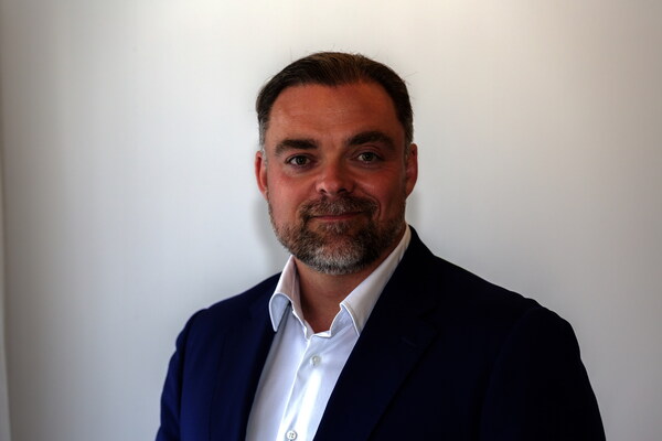 피터 샌더슨 심코프 신임 CEO