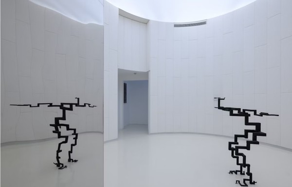 휴머노이드에게 인간의 동작을 모사하게 하는 훈련기법도 활용되고 있다. (출처=언스플레시)