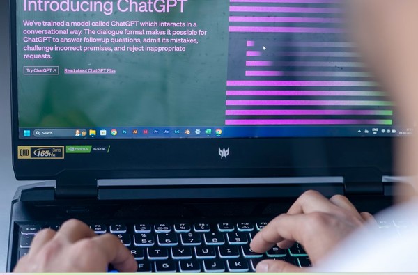 챗GPT 소개 화면. (출처=언스플레시)