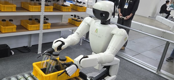 AI 기반 로봇자동화 기술이 빠르게 발전하고 있다.