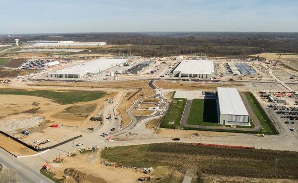 미국 애리조나에 건설중인 대형 데이터센터. (사진=로이터통신)